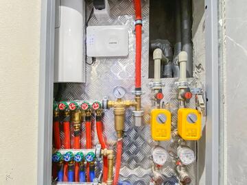 Коллекторный узел ГВС и ХВС в квартире